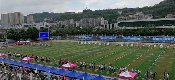 蜀城中学射箭队参加四川省第十三届运动会夺金摘银